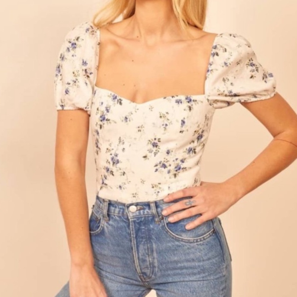 Reformation Casterly Top in floral blue and white